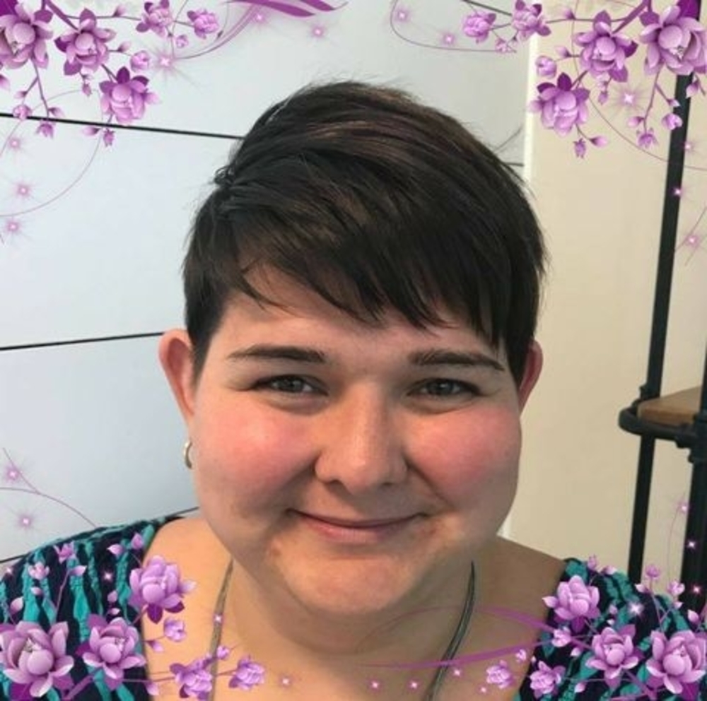 Meet your Posher, Jennifer